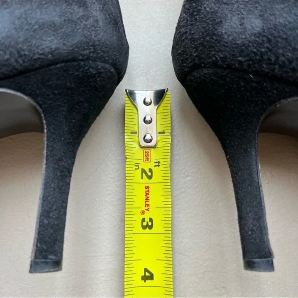 Stuart Weitzman‎ Black Suede Chic Heeled Ankle Boots Booties Back Zip Women 9.5